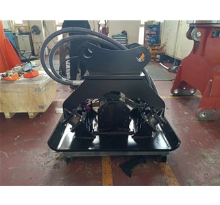 La máquina de compactación de placas vibrantes de compactación de herramientas está a la venta.